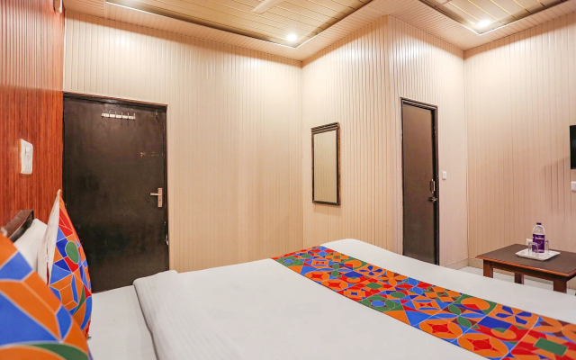 FabHotel Limewood