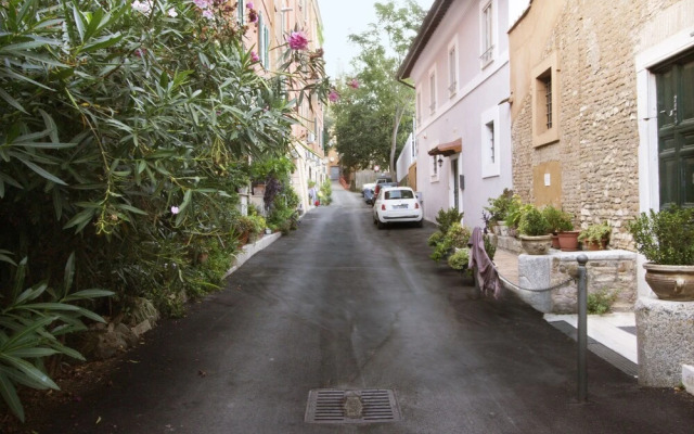 Borgo San Lazzaro Cozy Flat