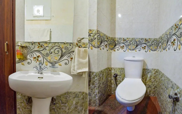 FabExpress Achrol Palace