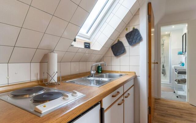 Apartment in Garding With Parking