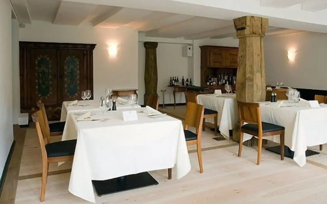 Swiss Historic Hotel Gasthof Hirschen