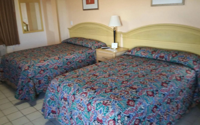 Travelers Inn Clearwater