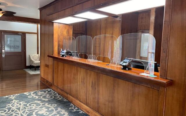 Quiet Kiahuna plantation , New Remodel with AC