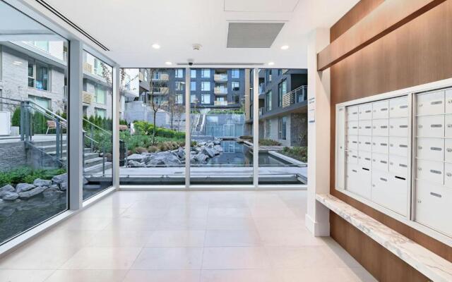 Sagittarius Palace Spacious 1BD 1BA besides park