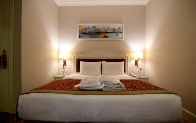 Taksim Metropark Hotel