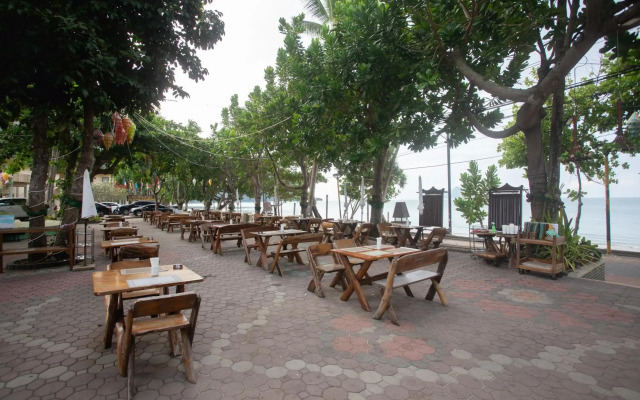 Golden Beach Resort