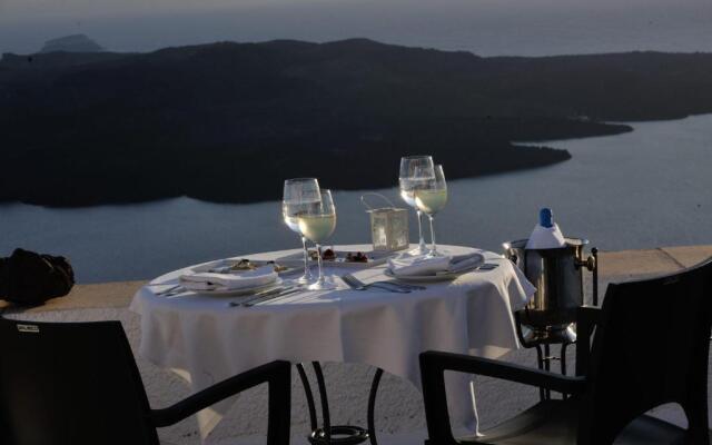 Aigialos Luxury Traditional Settlement