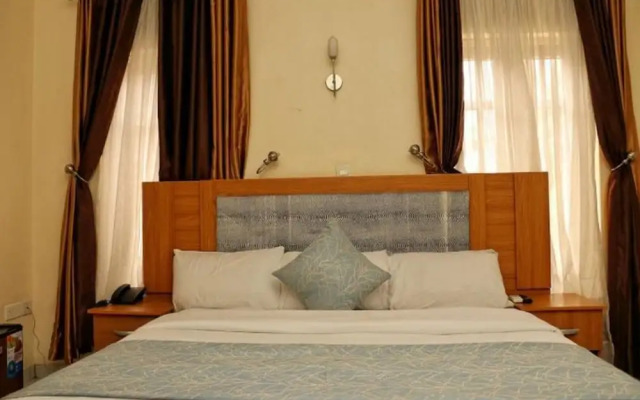 Bayse One Premium Hotel - Standard Room