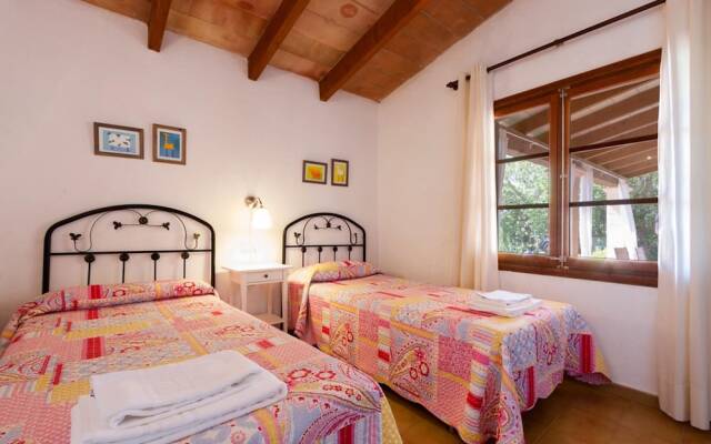 Villa - 2 Bedrooms with Pool and WiFi - 107615