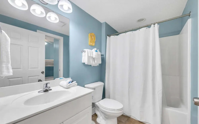 Majestic Beach Towers 2-1803