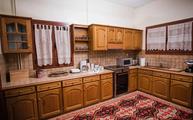 Traditional Luxury Villa Armonia