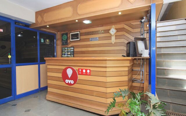 OYO 13597 Travel Stay Residency