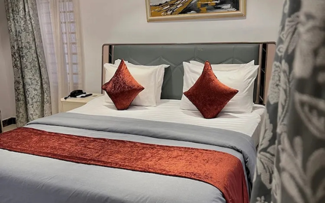 Glovis Luxury Apartments