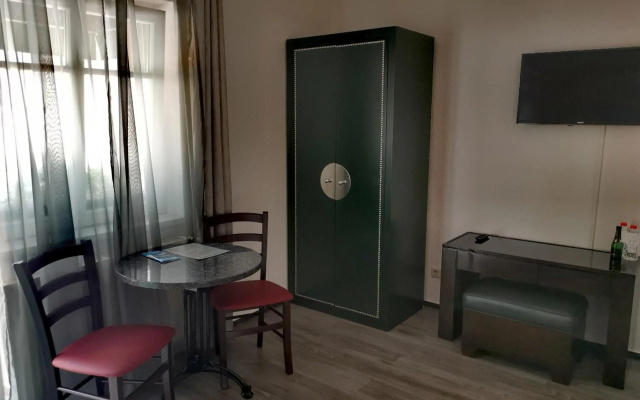 Bolsche Hotel