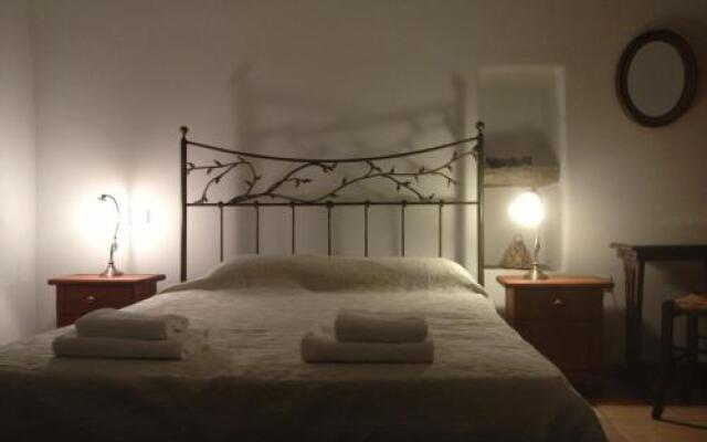 Villa Lemonia - Guest House