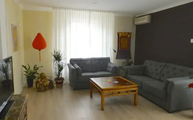 Rias Bed & Kitchen and Beyond