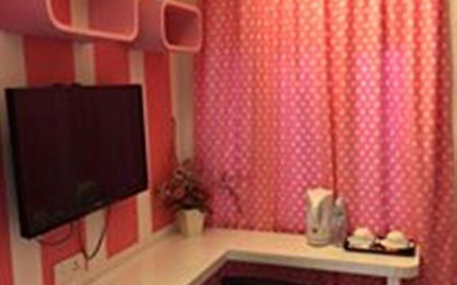 Dolphin Hotel