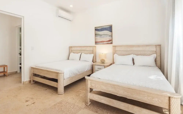 Rustic Villa With 3BR Pool bbq in Cap Cana