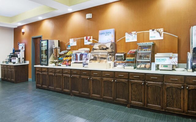 Holiday Inn Express Hotel & Suites Monahans - I-20 by IHG