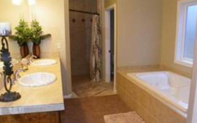 RedAwning A Panoramic Lakeview