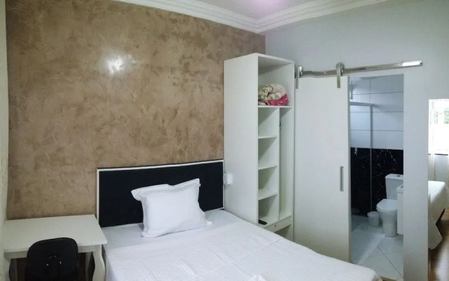 Urano Business Hotel