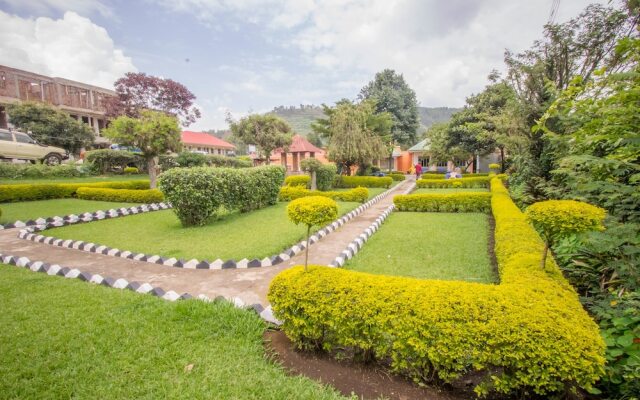 Virunga Campsite and Backpackers