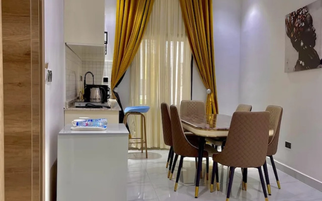 Lisa Suites