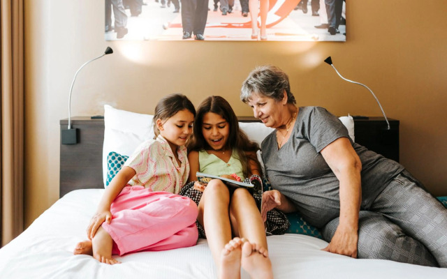 The Hague Teleport Hotel