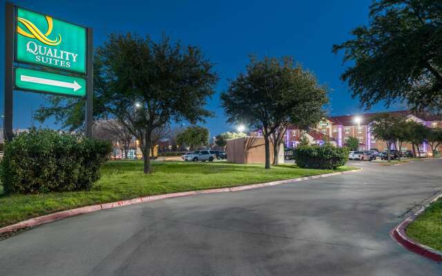 Quality Suites Addison - Dallas