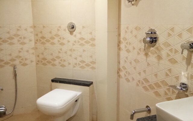 OYO 13857 Hotel Imperial