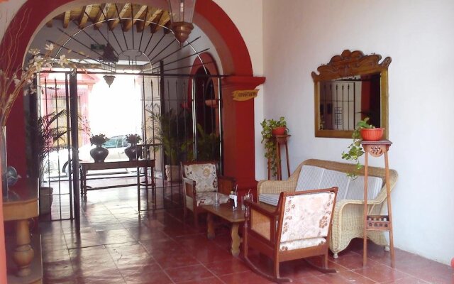 Hotel Hostal El Farol