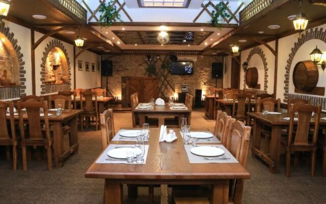 Hotel Aragvi