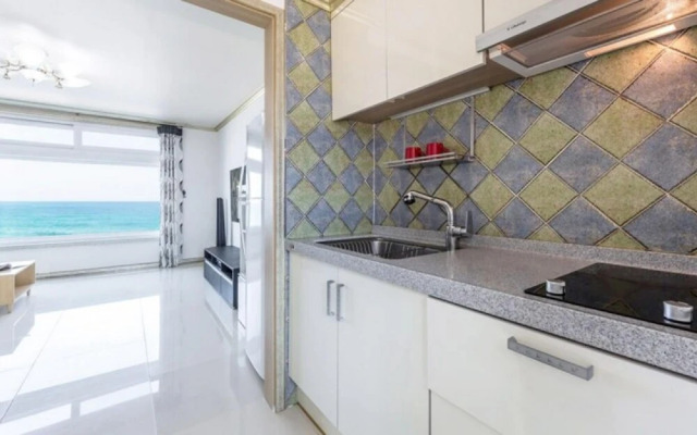 Goseong Coast House Pension