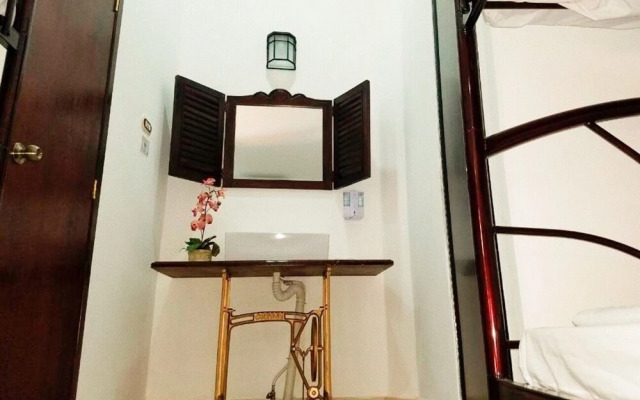Hostal Las Puertas - Hostel