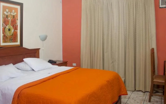 Hotel San Jose