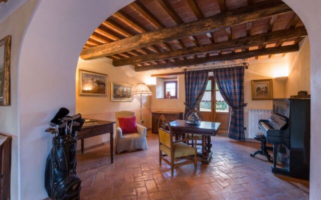 Casale Poggio Lupinaio