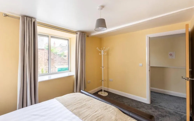 Beautiful 2-bed House in Egremont Milo's Place