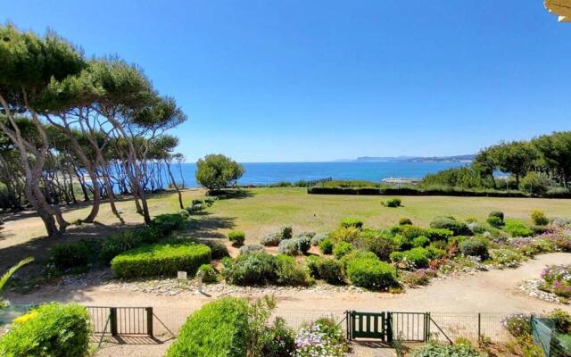 Appartement Six-Fours-les-Plages, 2 pièces, 4 personnes - FR-1-316-212