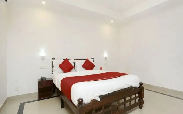 Hotel Al Saj by OYO Rooms