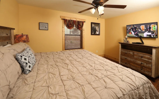 Movie DiveInn - Four Bedroom Chalet