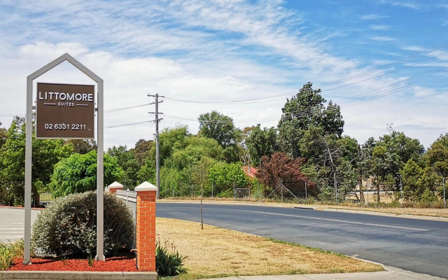 Littomore Bathurst