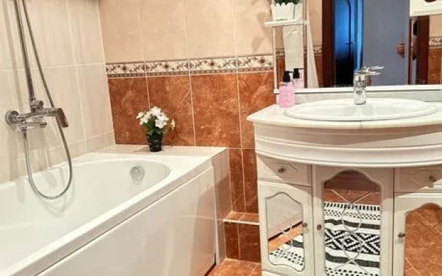 Апартаменты Кварт-Отель на Народном бульваре 9