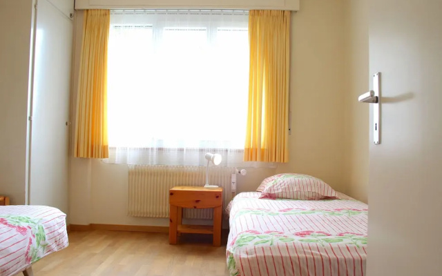 Central & Cozy - Rainbow A