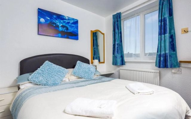 The Holmeleigh Hotel