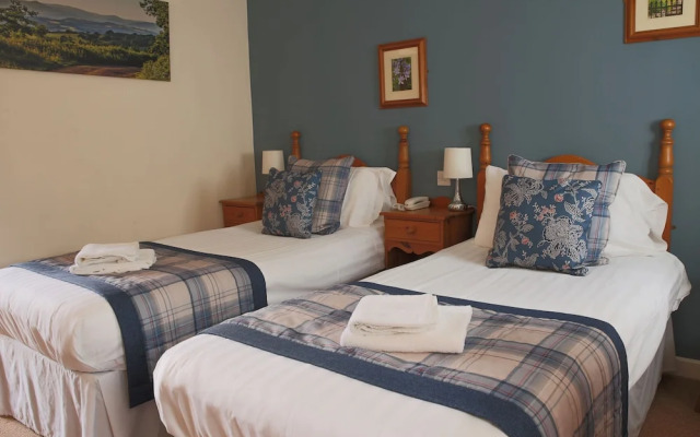 The Greyhound Inn & Hotel