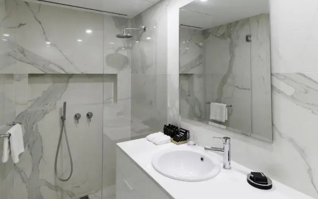 Renoma Hotel