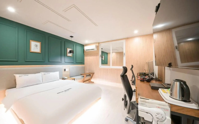 HOTEL Yeogiuhtte Gwangju Station