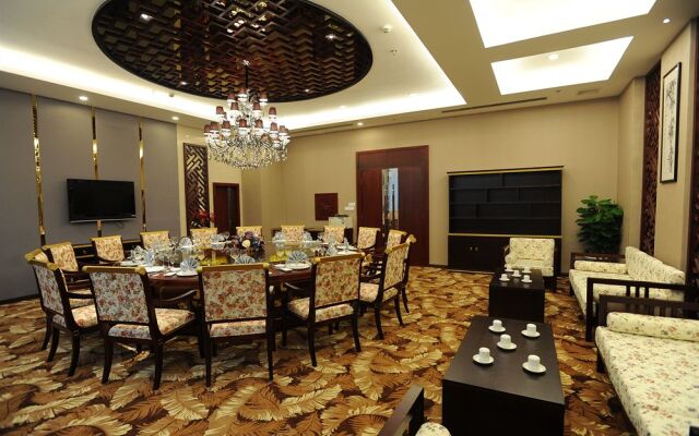 East Garden Hotel
