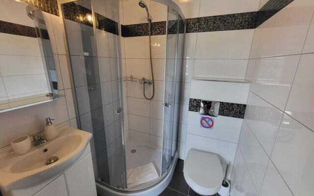 Comfortable Premium Class Apartment, Shared Swimming Pool, Gaski