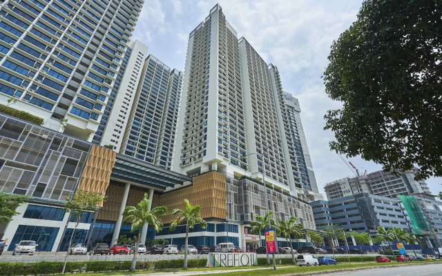 Oyo Home 89316 Special Studio Setia Alam Trefoil